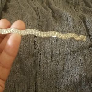 Item given as a gift Headband